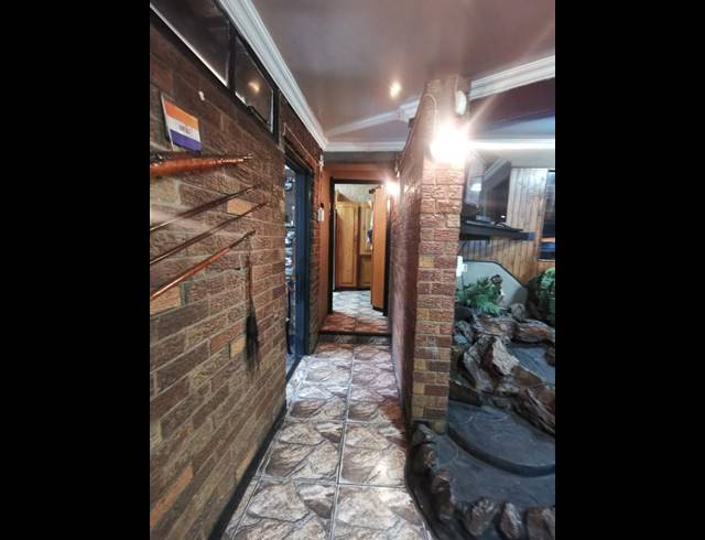 3 BEDROOM HOUSE FOR SALE IN SASOLBURG EXT 4